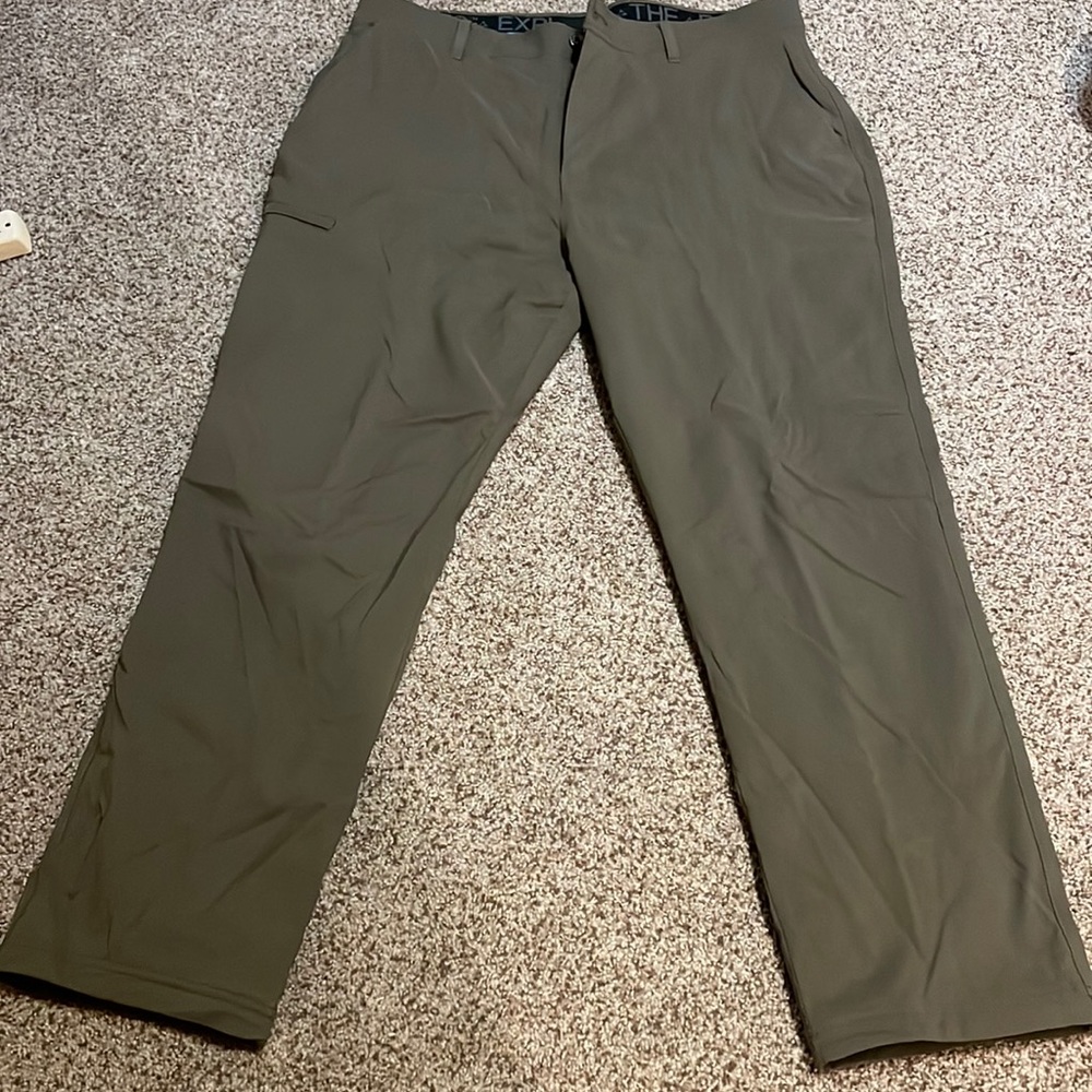 GREEN NWOT Gerry Men’s Fleece Lined Pant